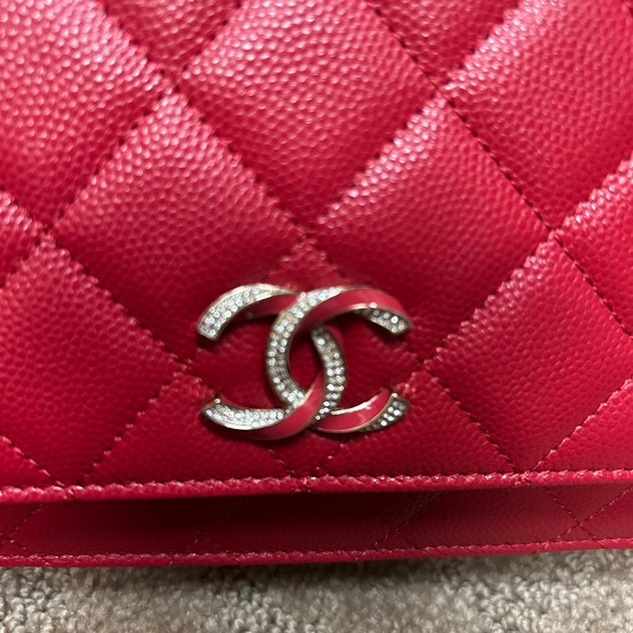 Chanel Wallet on a Chain Brand New!❤️ - Picture 7 of 7